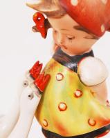 Hummel kislány a libákkal, kézzel festett, jelzett, hibátlan, m:13 cm