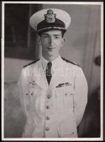 cca 1942 II. Péter, Jugoszlávia királya, feliratozva / Peter II, king of Yugoslavia, 20x14 cm