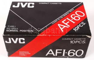 10 db 60 perces JVC magnókazetta eredeti dobozában