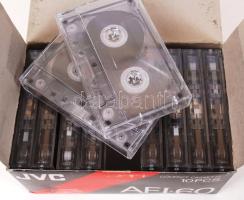 10 db 60 perces JVC magnókazetta eredeti dobozában