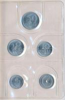 1976. 2f-10Ft 9klf "Magyar Népköztársaság" forgalmi érméi karamel műbőrtokban T:1
Adamo FO...