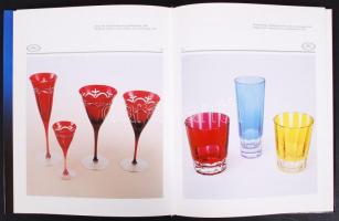 Ajka kristály 1878-1998. Megjelent az Ajkai Üveggyár alapításának 120. évfordulójára. Szerkesztette:...