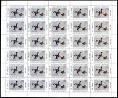 2002 A magyar vadvilágért bélyeg 35-ös teljes ív szedéshibás felirattal &quot;MAGYAR VADAILÁGÉRT&quot; / For Hungarian wildlife, charity stamp sheet of 35, all stamps with error