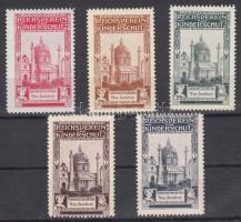 5 db Reichsverein für Kinderschutz (Wien-Karlskirche) feliratú levélzáró.