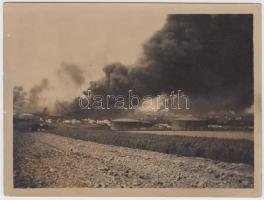 1915 A Borislaw-i petróleum források égése, amelyeket szándékosan gyújtottak fel, feliratozva, 9x12 cm