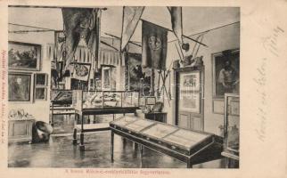 Kassa, Rákóczi ereklyekiállítás, fegyverterem; Nyulászi Béla kiadása / museum interior