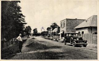 Csallóközaranyos, Zlatná na Ostrove; Bata shoeshop, automobile
