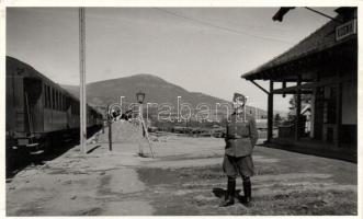 Kosna, Todoskány; vasútállomás / railway station, photo