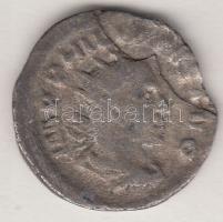 Római Birodalom / I. Philip 244-249. Antoninian Ag "Álló Aequitas mérleggel" T:3 lapkahibá...