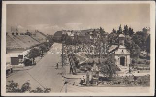 Érsekújvár, Széchenyi utca, benzinkút, templom / street, gas station, church (EK)