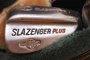 Profi golf szett 17 db klf ütő (Burner, Mizuno, Big Berta) táskával / Professional golf-set with 17 ...