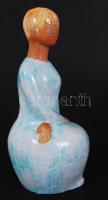 Berkovita Anna (1911-1986): Várakozó. Kézzel festett mázas kerámia, jelzett, hibátlan, m:20 cm / Cer...
