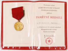 Csehszlovákia 1971. "50 éves a Csehszlovák Kommunista Párt" kitüntetés mellszalagon adományozói irattal műbőrtokban T:1 Czechoslovakia 1971. "50th Anniversary of the Czechoslovakian Communist Party" decoration on ribbon with awarding document C:UNC