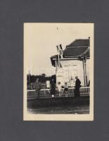 cca 1930 Országzászló valahol Magyarországon 13x18 cm