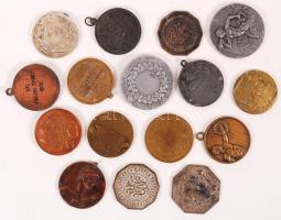 16db klf Br és fém díjérem T:vegyes