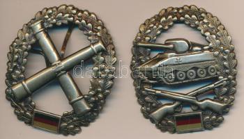 Németország DN Harckocsizó és tüzér katonai sapkajelvény T:2 Germany ND Tank and artillery cap badges C:XF