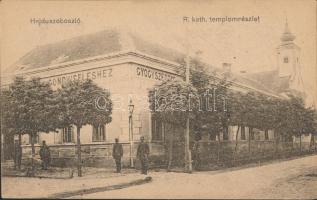 Hajdúszoboszló, Római katolikus templom, gyógyszertár (EK)