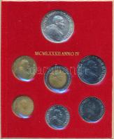 Vatikán 1982. 10L-1000L 7klf értékű forgalmi sor dísztokban T:1 Vatican 1982. 10 Lire - 1000 Lire collector coin set with 7 pieces of different value in original paper box C:UNC