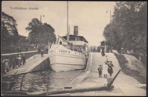 Trollhättans slussar, Göta Canal, SS Juno (small tear)