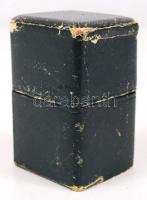 cca 1900 Piatnik francia kártya pakli 2 db, hiánytalan, aranyozott szélekkel, kártyabélyeggel, tokka...