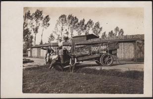 Military WWI, Kovel, K.u.k. Kraftwagenkolonne No. 286, Anna nameday, photo