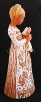Kovács Margit (1902-1977): Olvasó. Festett kerámia, jelzett, sérült, ragasztott, m:33 cm / Girl with...