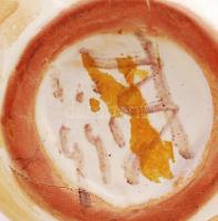 Kiss Roóz Ilona (1920-2010): Szakállas váza. Festett mázas kerámia, apró dérülésekkel, m:13 cm