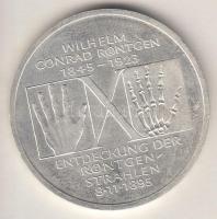 Németország 1995D 10M Ag "W.C. Röntgen" T:1
Germany 1995D 10 Mark Ag "W.C. Rontgen&qu...
