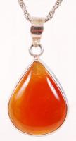 Csepp alakú karneol függő ezüst (Ag) láncon /
carnelian pendant with silver cain, br: 17,8 g