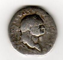 Róma/Császárság 69-79 Vespasianus Denár Ag T:3