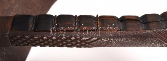 Antik gyakorló vívókard, jelzett, fa markolattal, rozsdás közepes állapotban, m:102 cm