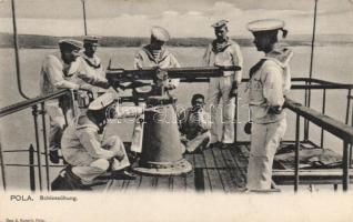 Pola, Schiessübung, K.u.K. Kriegsmarine / K.u.K. navy, mariners practicing on board