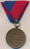 1938. "Felvidéki Emlékérem" Br emlékérem mellszalaggal T:2-
Hungary 1938. "Commemorat...