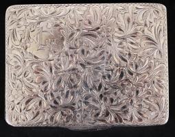 Gazdagon díszített ezüst (Ag.) névjegykártya tartó, jelzett, monogramos, mesterjeggyel, jó állapotban, nettó:74 g, 6×8 cm