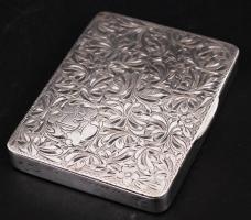 Gazdagon díszített ezüst (Ag.) névjegykártya tartó, jelzett, monogramos, mesterjeggyel, jó állapotba...