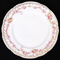 6 személyes Limoges-i étkészlet, 6 mélytányér, 6 lapos tényér, 6 kistányér, 1 pecsenyés tál, 1 lapos...