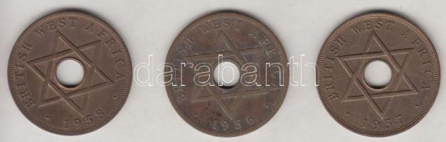 Brit Nyugat-Afrika 1956-1957-1958. 1P (3x) T:2
British Waet Africa 1956-1957-1958. 1 Penny (3x) C:XF...