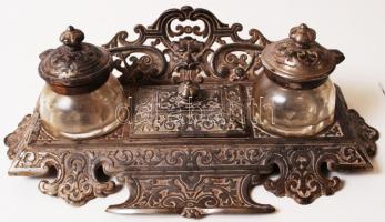 Antik oroszlánfejes asztali szett, gazdagon díszített, fém, sorszámozott, jó állapotban, eredeti ép üvegekkel 29×16 cm / Antique table set, good condition