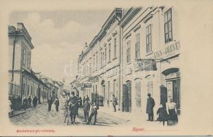 Eger Széchenyi utca, Kiss József fényképész üzlete, takarékpénztár