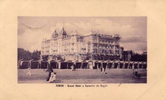 Rimini, Grand Hotel e Camerini da Bagno / beach