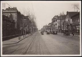 1929 Kinszki Imre (1901-1945): Budapest, vintage alkotás, jelzetlen, a szerző hagyatékából, 5,5x8 cm