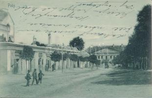 Paks, Főtér, szálloda