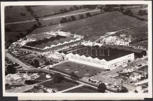 cca 1920-1936 Az angol filmgyártás fellegvára, egy korábbi és egy későbbi (fejlesztés utáni) légi fe...