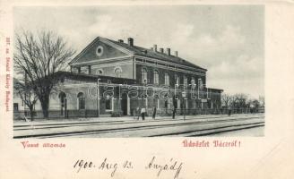 Vác, vasútállomás; Divald Károly