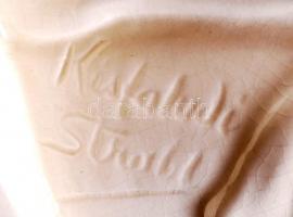 Kisfaludi Strobl Zsigmond (1884-1975): Fürdés után. Mázas kerámia, jelzett, apró csorba az alján, m:...