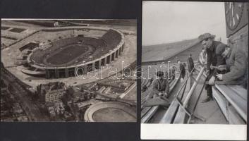 cca 1960 A Népstadion előkészítése a labdarúgó bajnokságra (hátoldalán feliratozva) és a megtelt Népstadion, légifotó, 2 db, 9x12 cm.