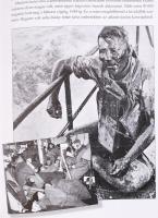 Owen Booth - John Walton: A második világháború története képekkel. Bp., Holló és társa