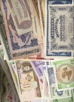 268 klf bankjegy egész világ régi és új, benne Kína, tengerentúl, D.Reich, Ausztria T:több, mint 95%-a hajtatlan