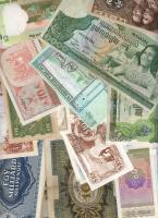 266 klf bankjegy egész világ régi és új, benne Kína, tengerentúl, D.Reich, Ausztria T:több, mint 95%-a hajtatlan