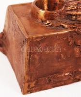 Katona Katalin (1948-): Szárnyas gyertyatartó, bronz, jelzett, h:14 cm, m:8,5 cm